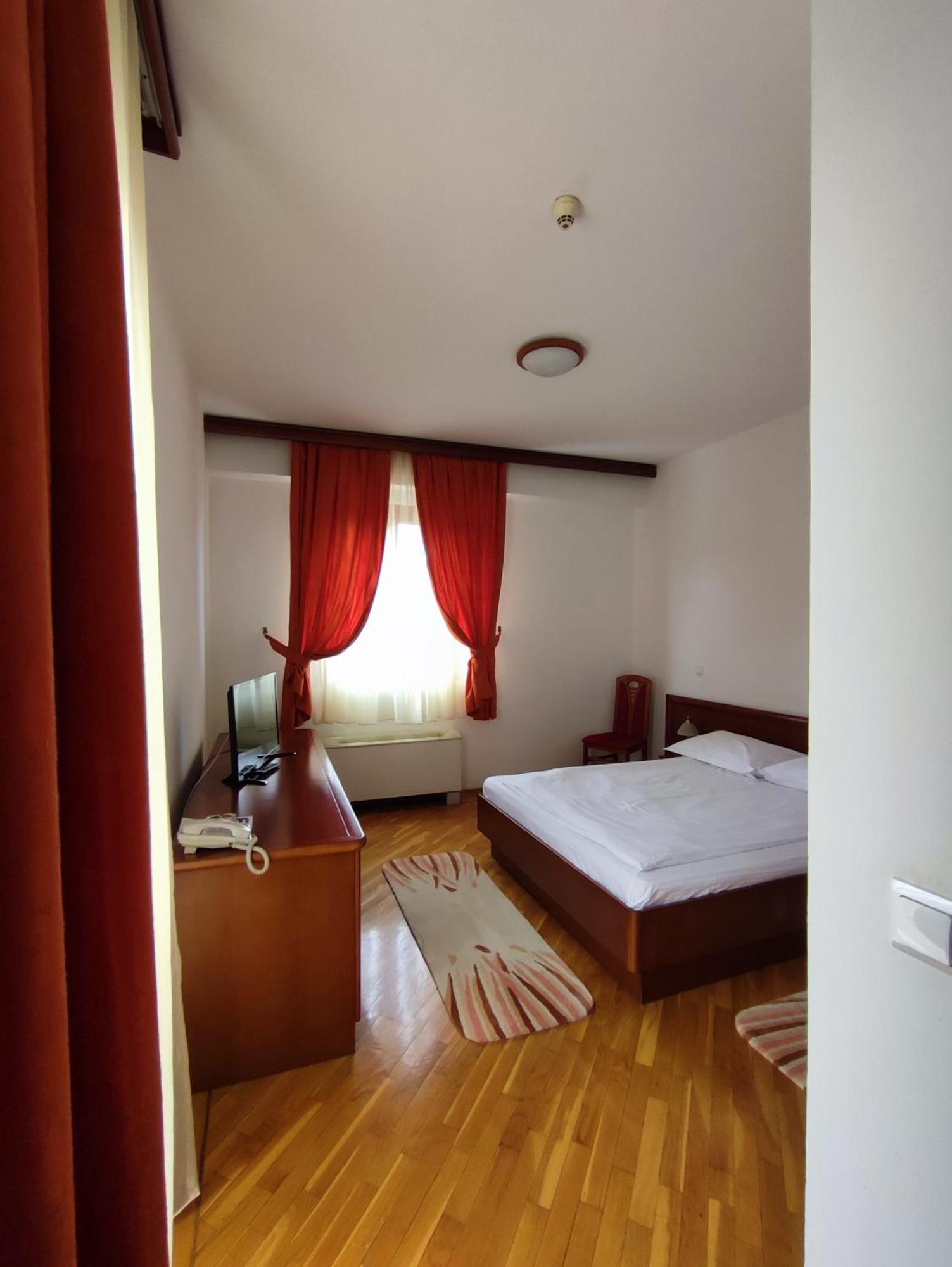Hotel M3 Donje Mladice 외부 사진