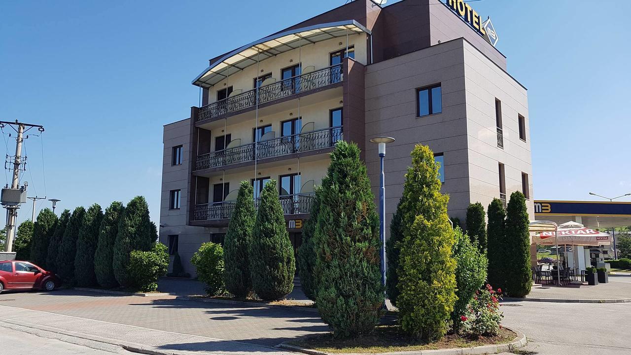 Hotel M3 Donje Mladice 외부 사진